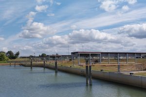 19-Schans-polsstokspringen-SPECIALS